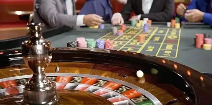 in play live